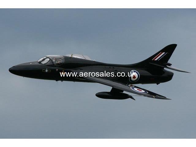 LEARN TO FLY A HAWKER HUNTER, FAST JET TRAINING